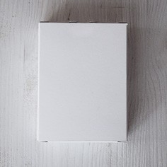 Картонная коробка
