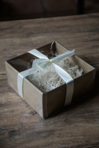 Коробка Eco с прозрачным верхом 